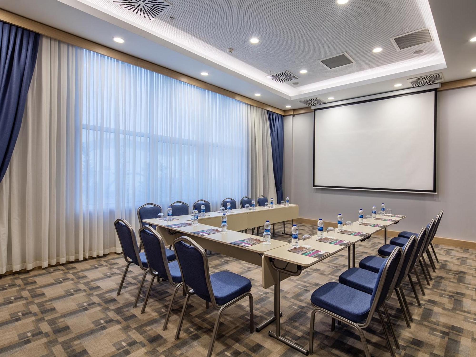 Park Inn By Radisson ซัมซุน ภายนอก รูปภาพ