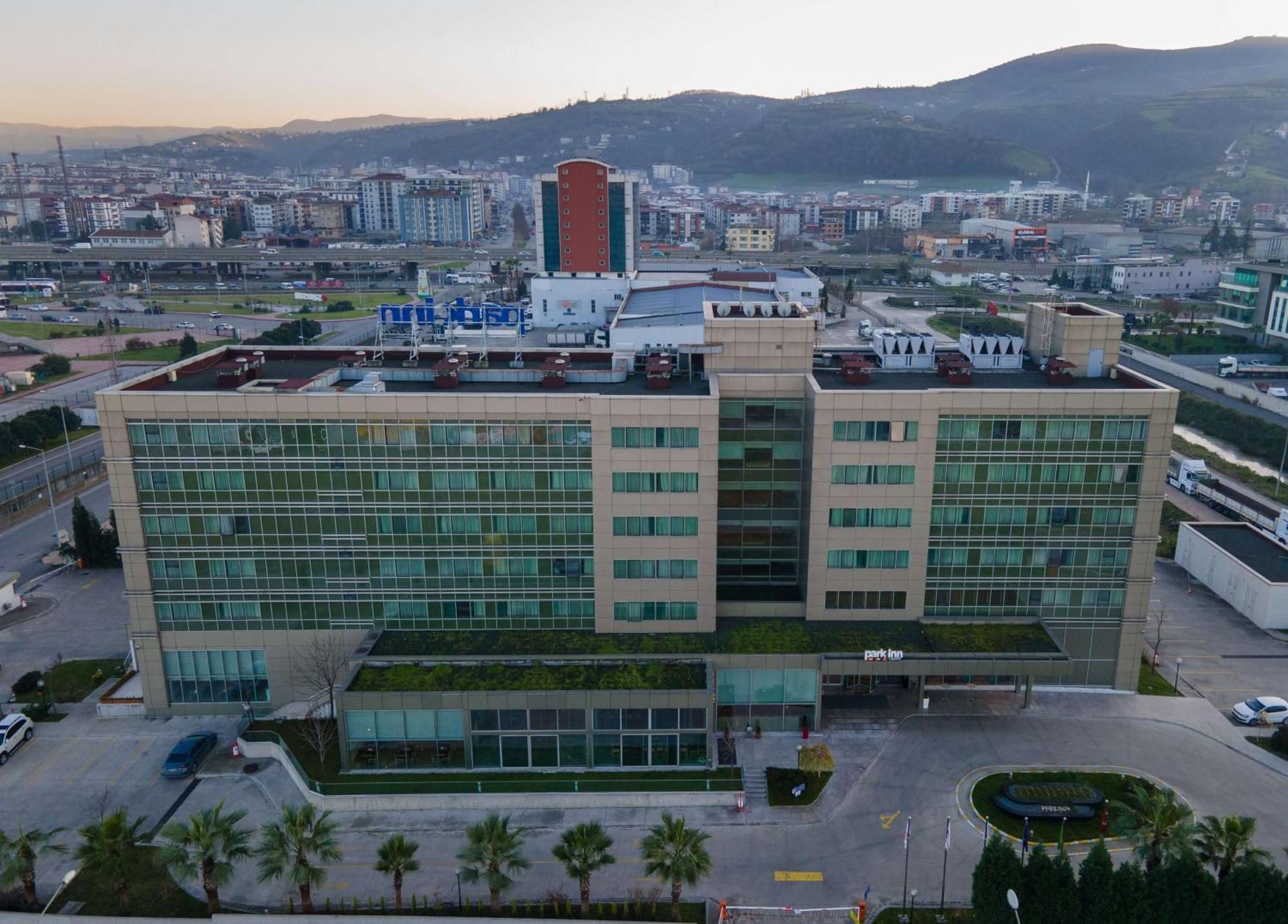 Park Inn By Radisson ซัมซุน ภายนอก รูปภาพ