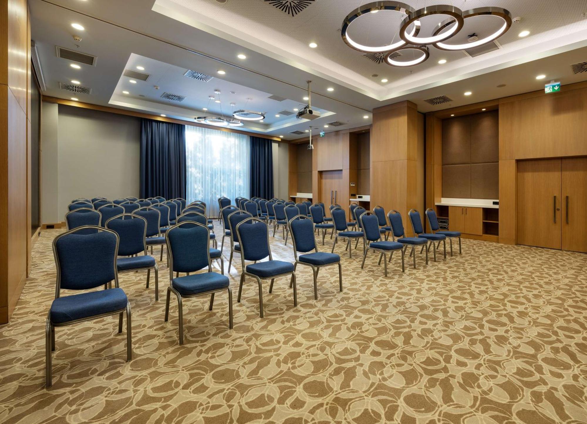 Park Inn By Radisson ซัมซุน ภายนอก รูปภาพ