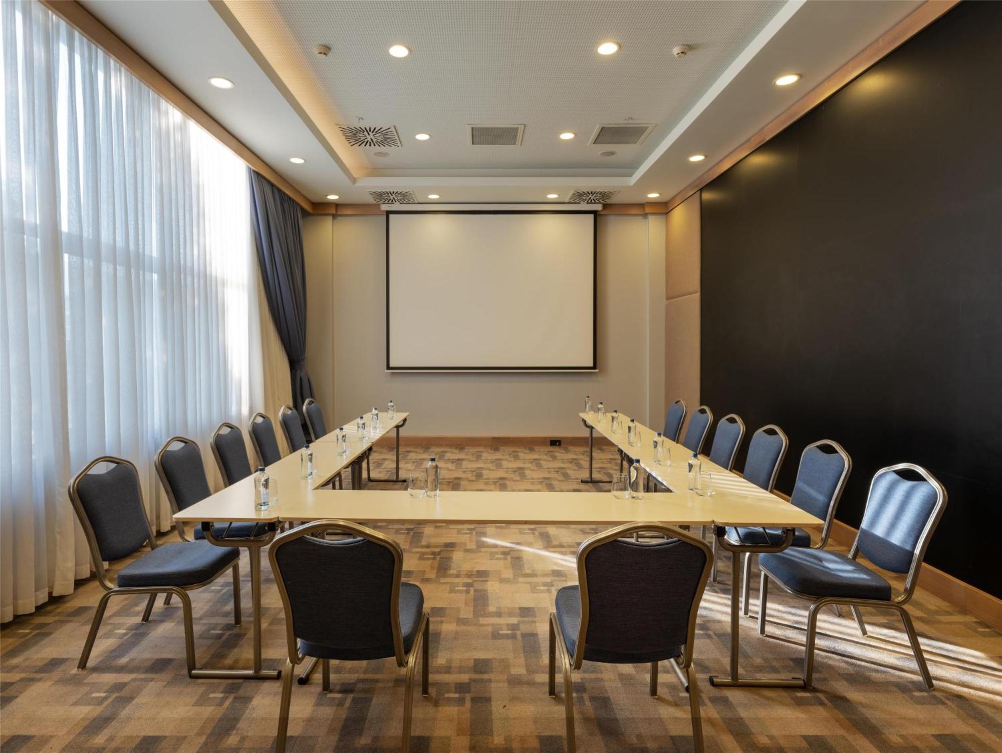 Park Inn By Radisson ซัมซุน ภายนอก รูปภาพ